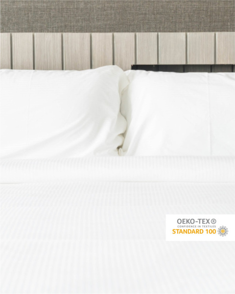 Prześcieradło hotelowe Adamaszek 220x240 cm, 100% bawełna 145 g Prześcieradło hotelowe Adamaszek 220x240 cm, 100% bawełna 145 g