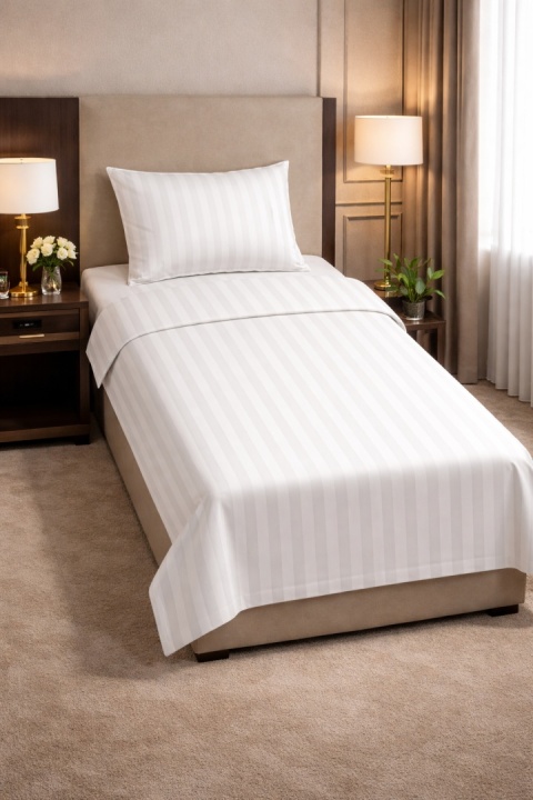 Poszwa hotelowa Adamaszek 1 cm 145 g